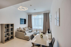 Stylish 2bd with great view in Marina View Tower